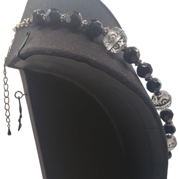 Vintage Black and Silver Fashion Necklace - Picture 5 of 10